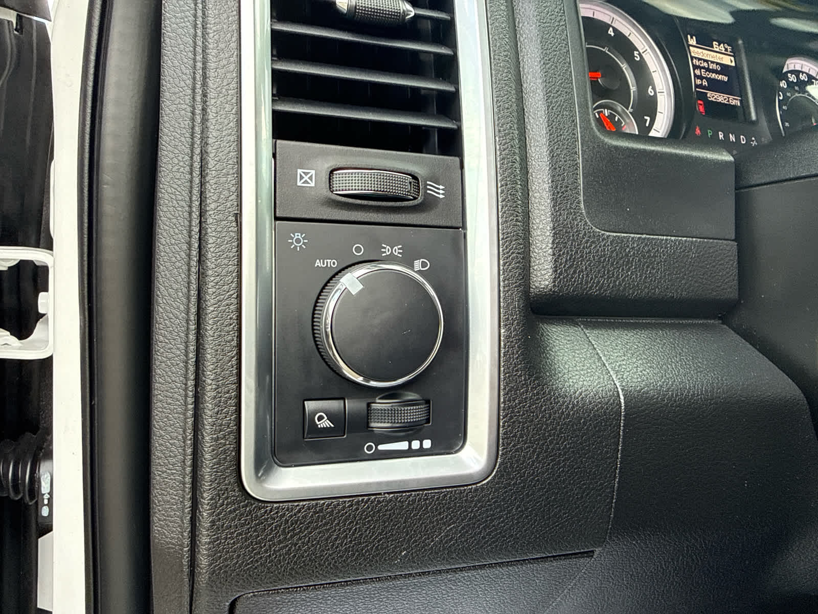 2024 RAM 1500 Classic SLT Quad Cab 4x4 6'4' Box