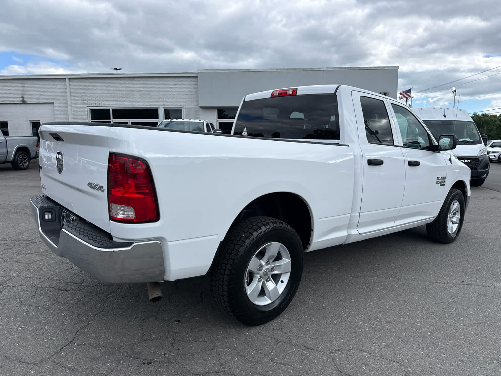 2024 RAM 1500 Classic SLT Quad Cab 4x4 6'4' Box