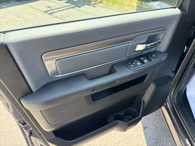 2024 RAM 1500 Classic SLT Quad Cab 4x4 6'4' Box