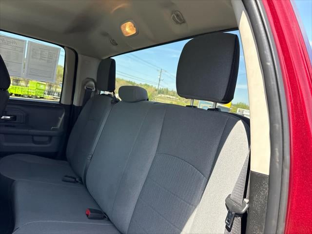 2024 RAM 1500 Classic SLT Quad Cab 4x4 6'4' Box