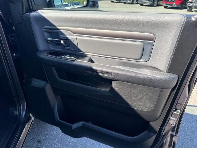 2024 RAM 1500 Classic SLT Quad Cab 4x4 6'4' Box