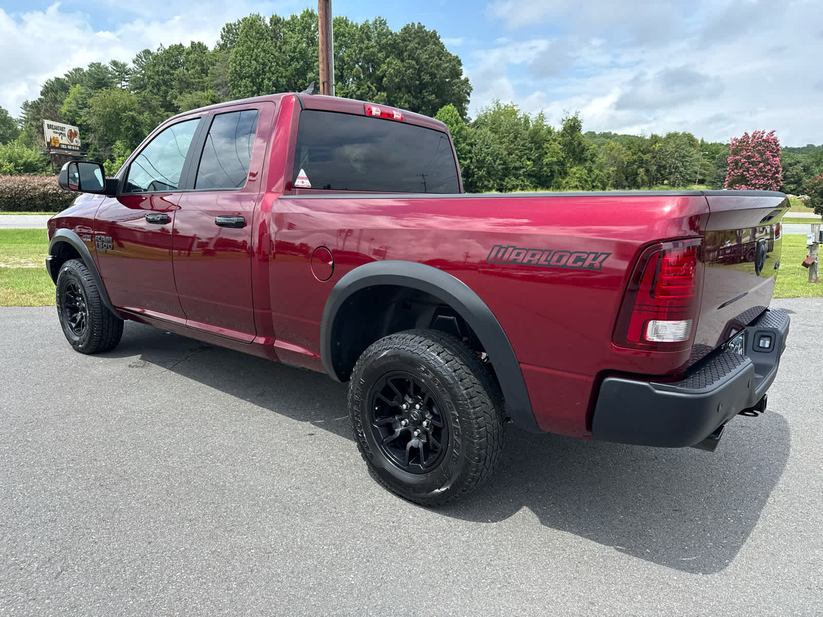 2024 RAM 1500 Classic Warlock Quad Cab 4x4 6'4' Box