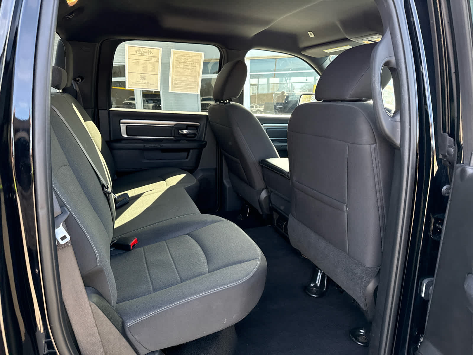 2024 RAM 1500 Classic Warlock Crew Cab 4x4 5'7' Box