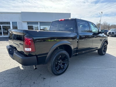2024 RAM 1500 Classic Warlock Crew Cab 4x4 5'7' Box