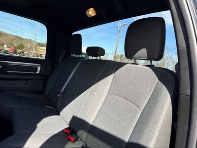 2024 RAM 1500 Classic Warlock Crew Cab 4x4 5'7' Box