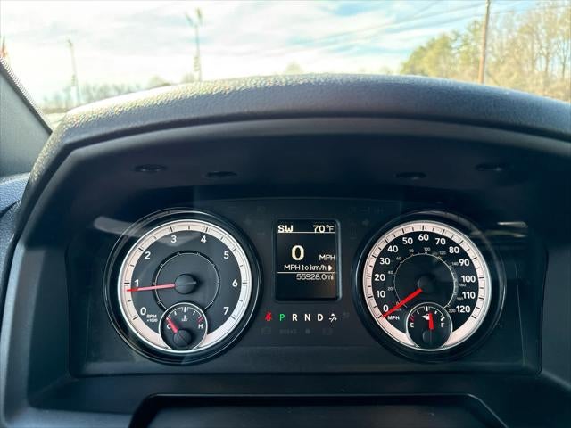 2024 RAM 1500 Classic Warlock Crew Cab 4x4 5'7' Box