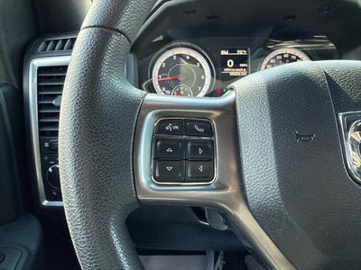 2024 RAM 1500 Classic Warlock Crew Cab 4x4 5'7' Box