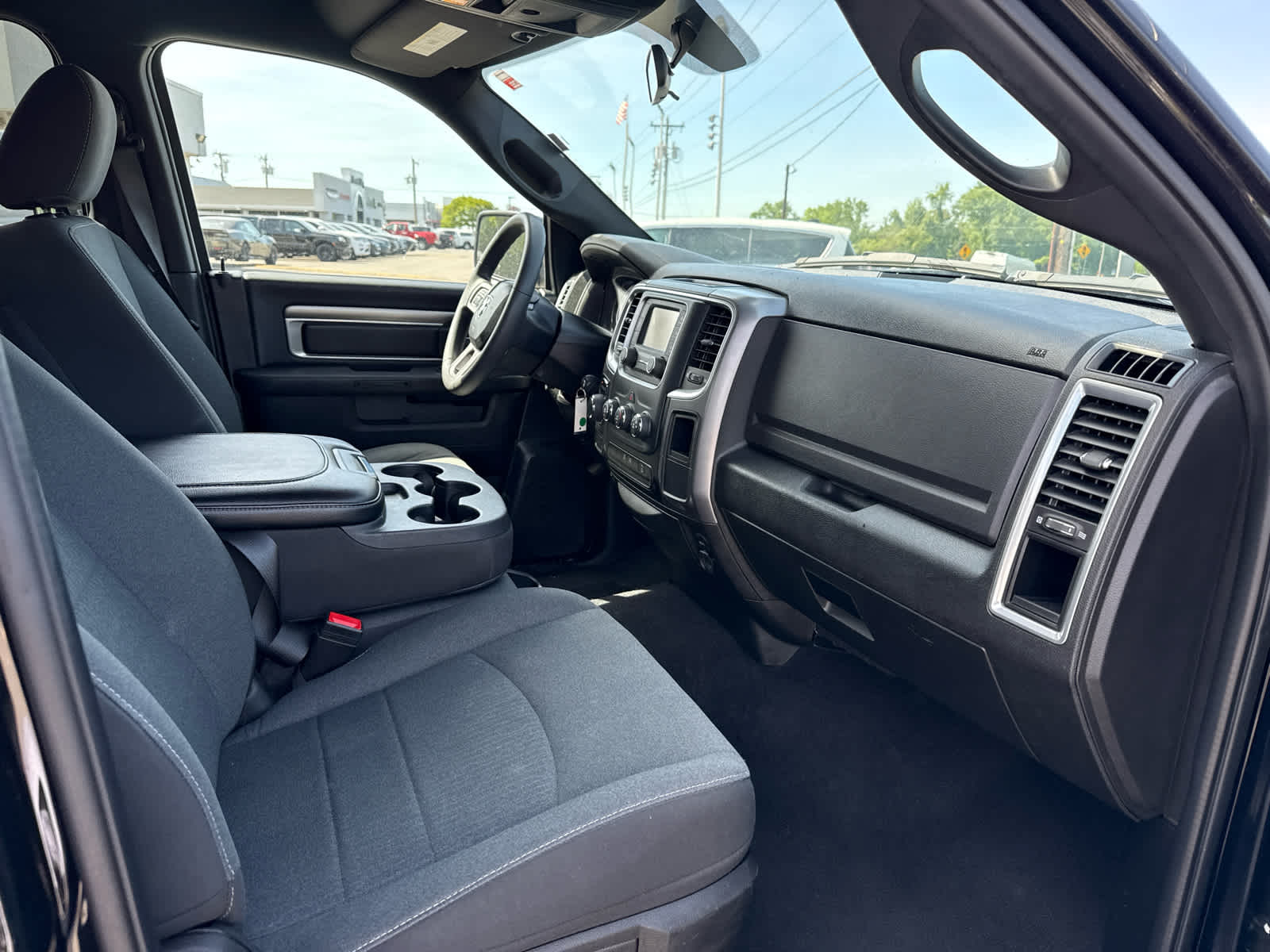 2024 RAM 1500 Classic Warlock Crew Cab 4x4 5'7' Box