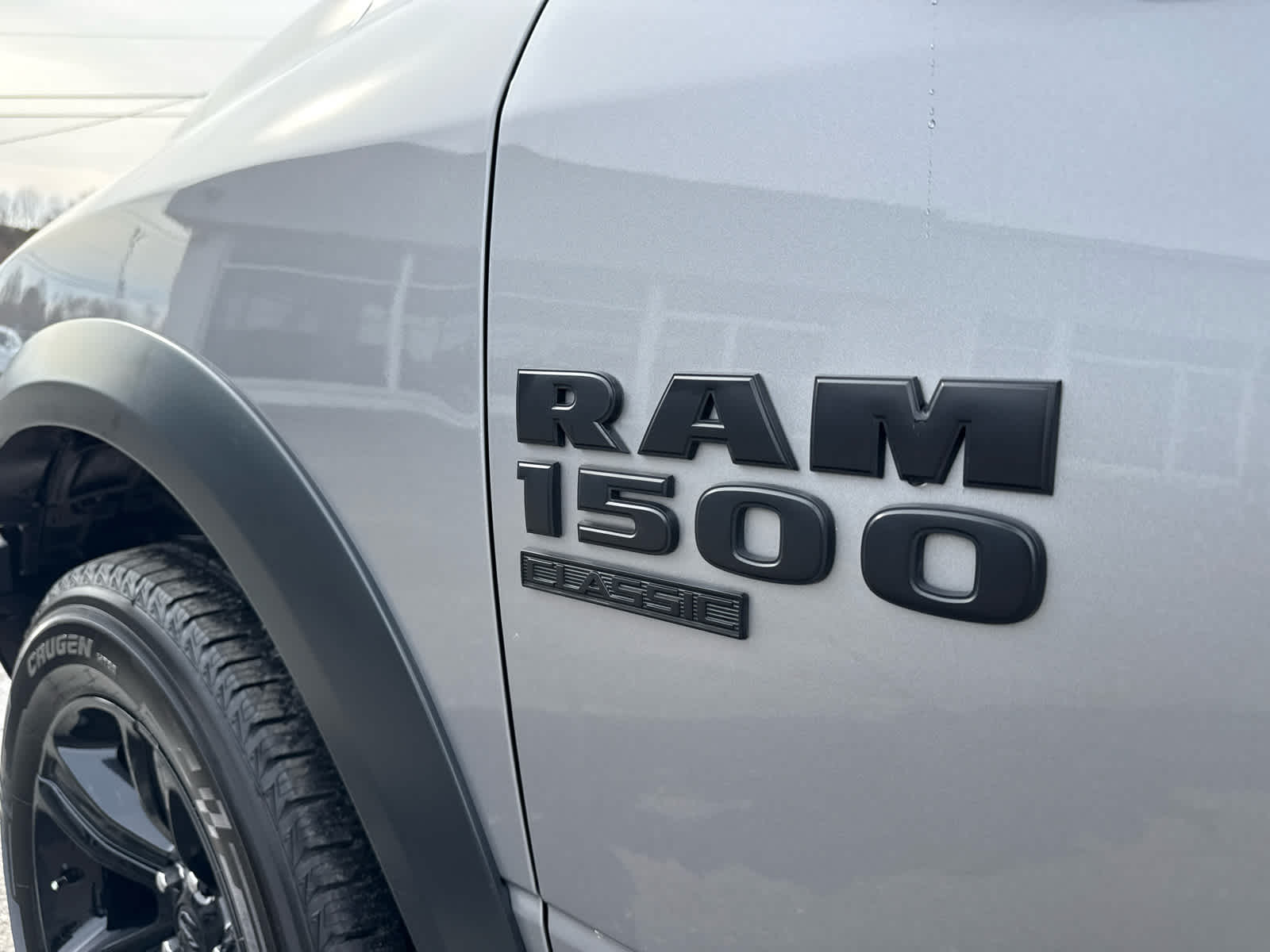 2024 RAM 1500 Classic Warlock Crew Cab 4x4 5'7' Box