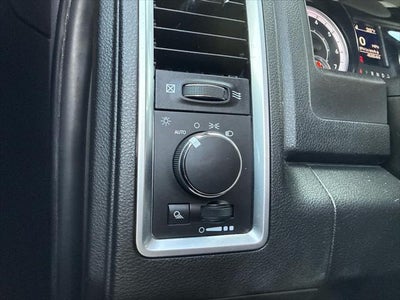 2024 RAM 1500 Classic Warlock Crew Cab 4x4 5'7' Box