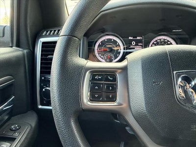 2024 RAM 1500 Classic Warlock Crew Cab 4x4 5'7' Box