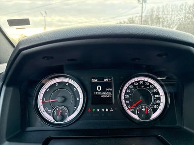 2024 RAM 1500 Classic Warlock Crew Cab 4x4 5'7' Box