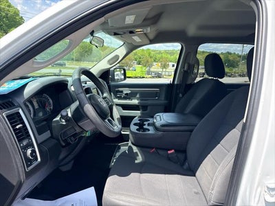 2019 RAM 1500 Classic Warlock Crew Cab 4x4 5'7' Box