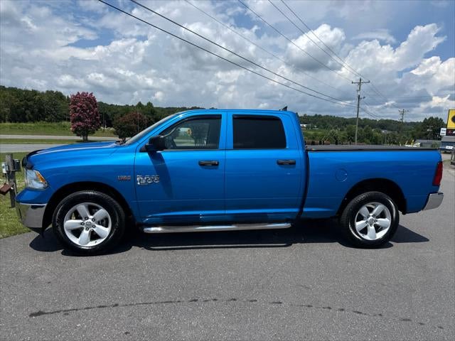 2023 RAM 1500 Classic Tradesman Crew Cab 4x4 6'4' Box