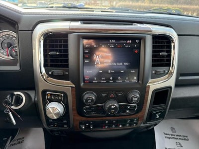 2018 RAM 1500 Laramie Crew Cab 4x4 6'4' Box