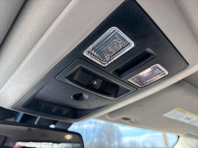 2018 RAM 1500 Laramie Crew Cab 4x4 6'4' Box