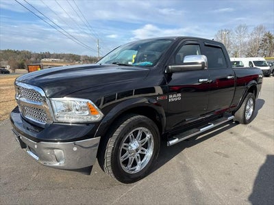 2018 RAM 1500 Laramie Crew Cab 4x4 6'4' Box