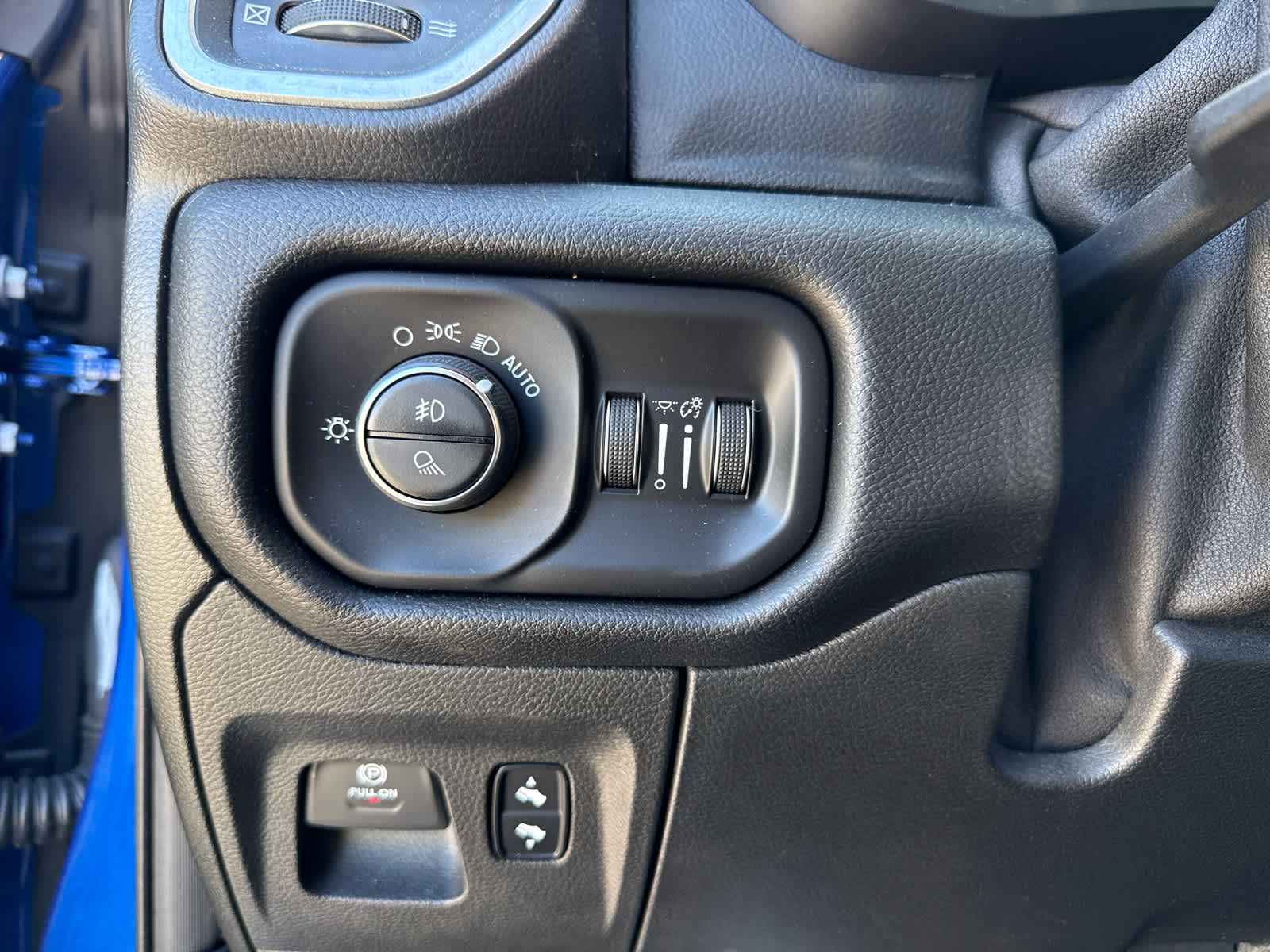 2019 RAM 1500 Big Horn/Lone Star Crew Cab 4x4 5'7' Box