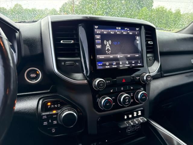 2019 RAM 1500 Big Horn/Lone Star Crew Cab 4x4 5'7' Box