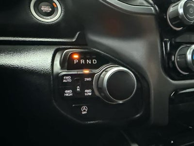 2019 RAM 1500 Big Horn/Lone Star Crew Cab 4x4 5'7' Box