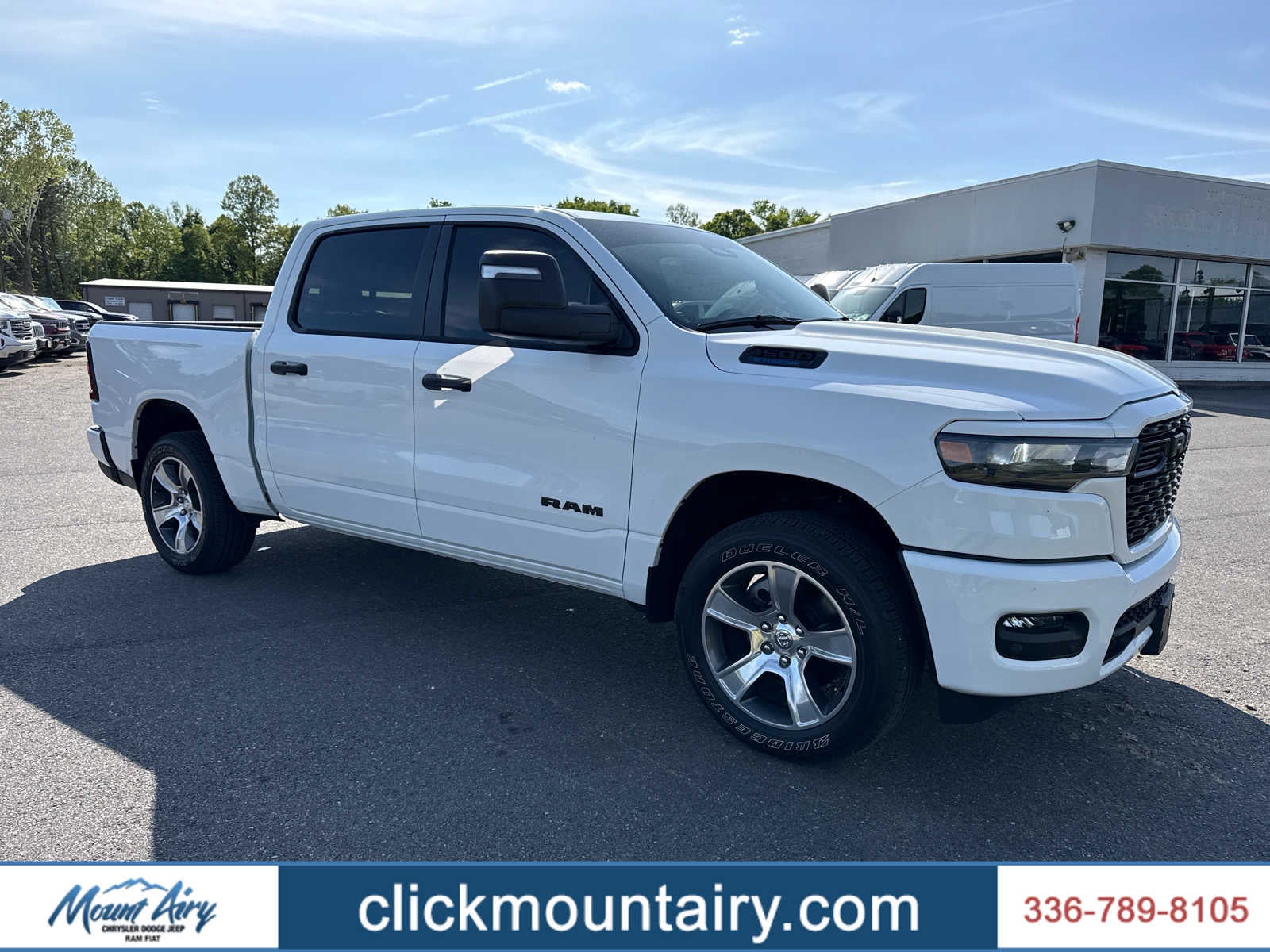 2025 RAM 1500 Tradesman Crew Cab 4x4 5'7' Box