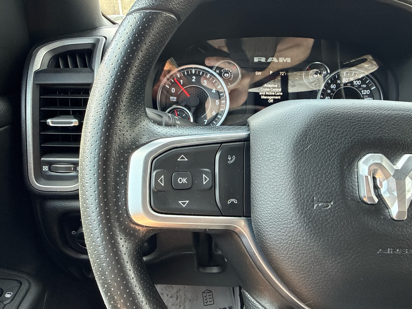 2025 RAM 1500 Tradesman Crew Cab 4x4 5'7' Box