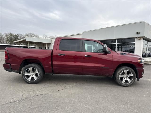 2025 RAM 1500 Tradesman Crew Cab 4x4 5'7' Box