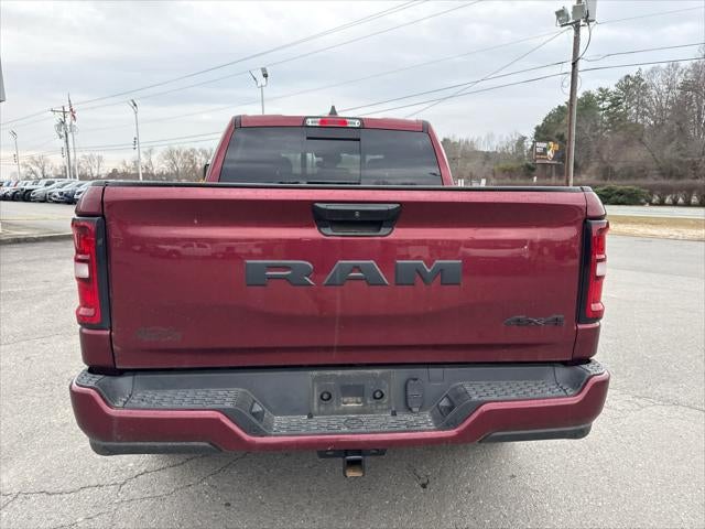 2025 RAM 1500 Tradesman Crew Cab 4x4 5'7' Box