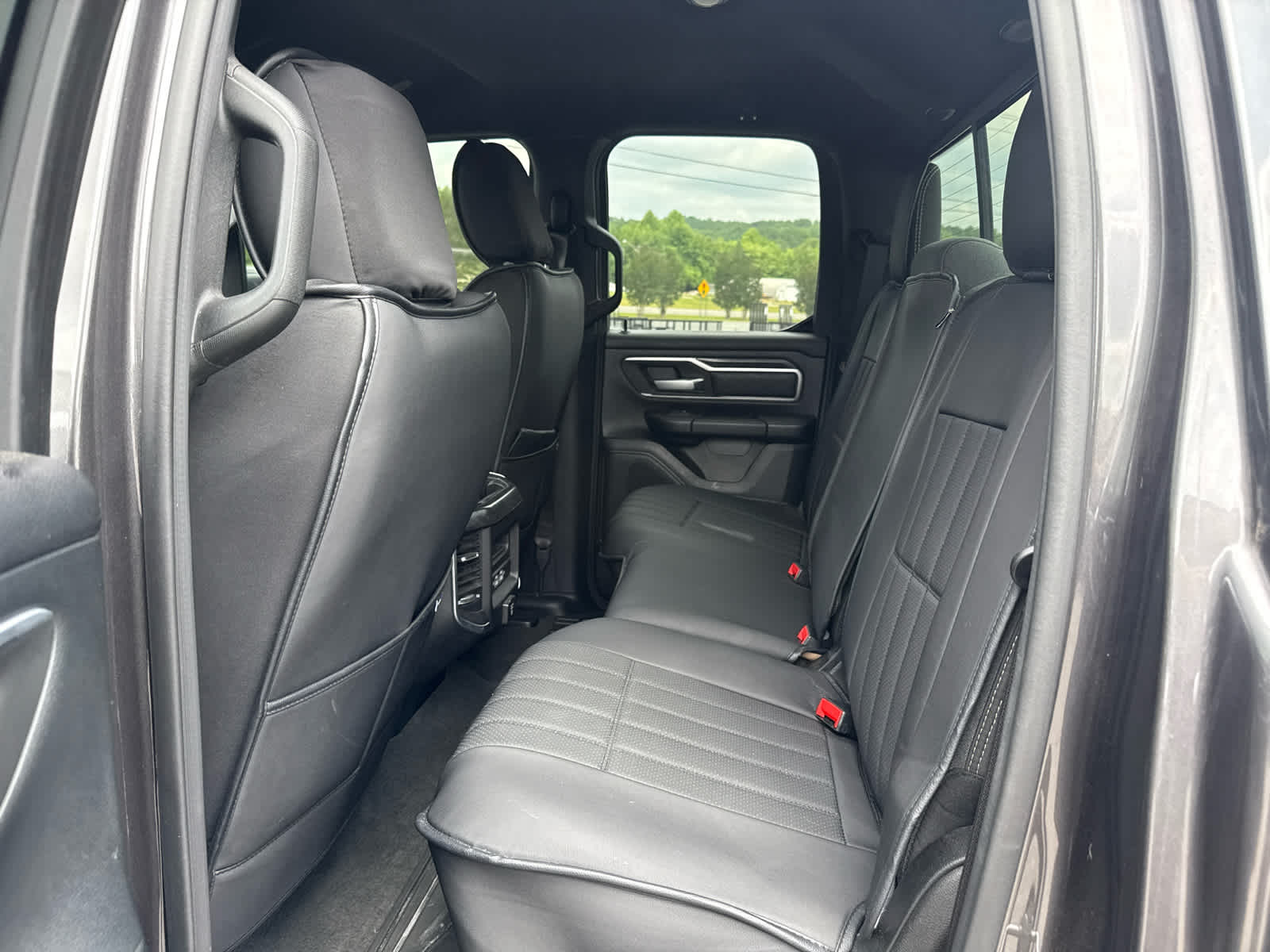 2021 RAM 1500 Big Horn Quad Cab 4x4 6'4' Box