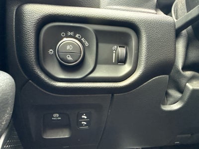2021 RAM 1500 Big Horn Quad Cab 4x4 6'4' Box