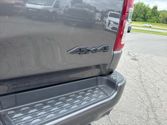 2021 RAM 1500 Big Horn Quad Cab 4x4 6'4' Box