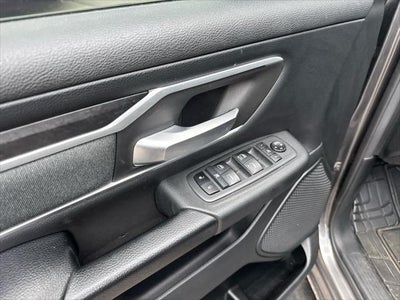 2021 RAM 1500 Big Horn Quad Cab 4x4 6'4' Box