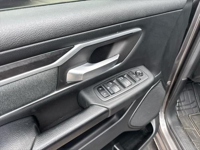 2021 RAM 1500 Big Horn Quad Cab 4x4 6'4' Box