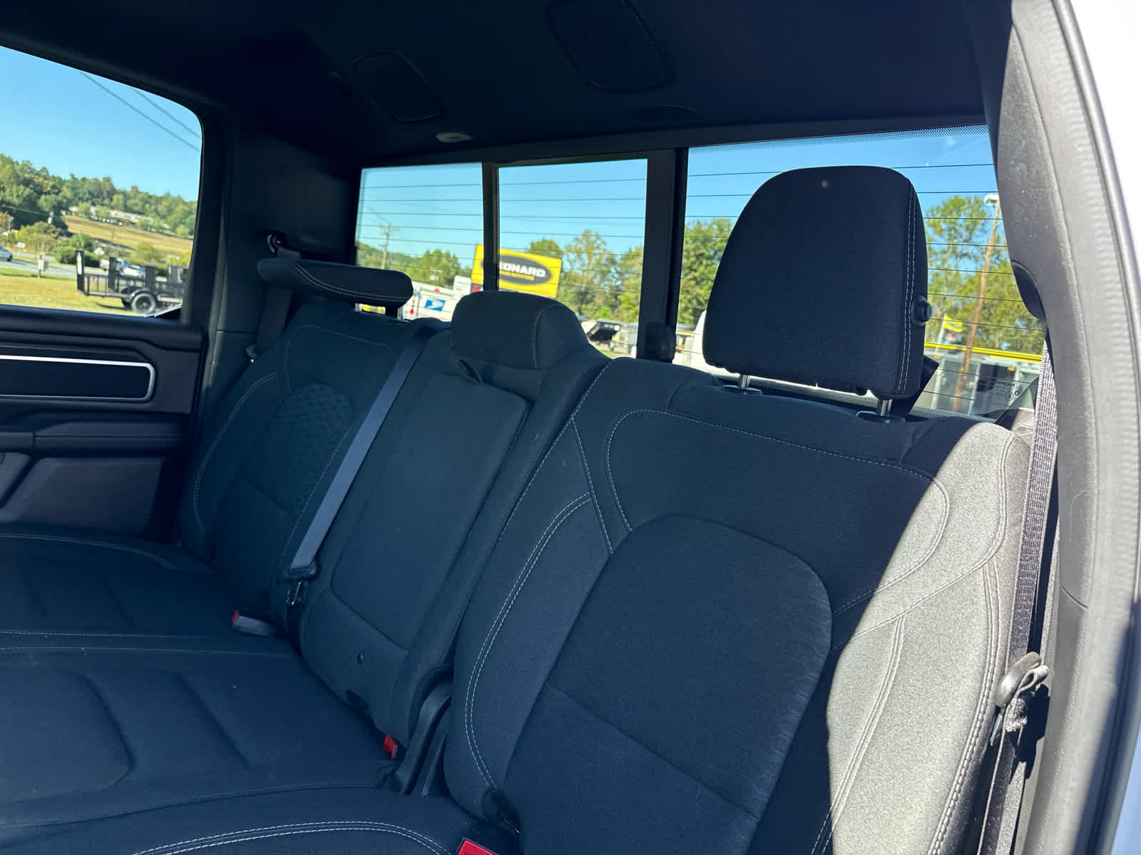 2025 RAM 1500 Big Horn Crew Cab 4x4 5'7' Box