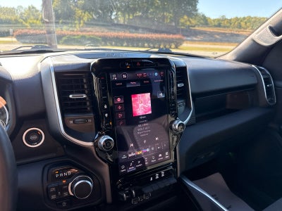 2025 RAM 1500 Big Horn Crew Cab 4x4 5'7' Box