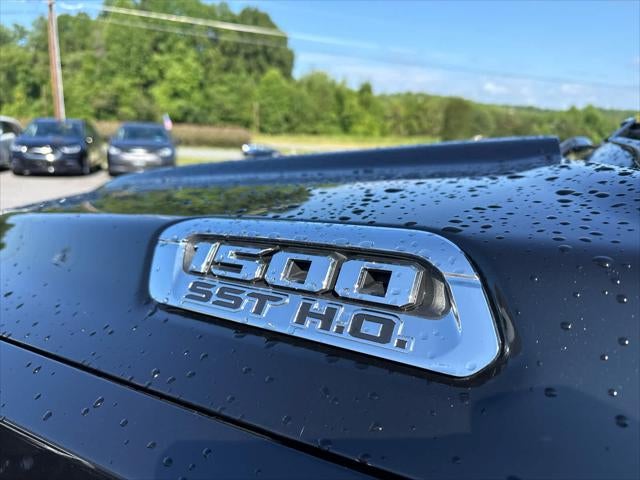 2025 RAM 1500 Limited Longhorn Crew Cab 4x4 5'7' Box