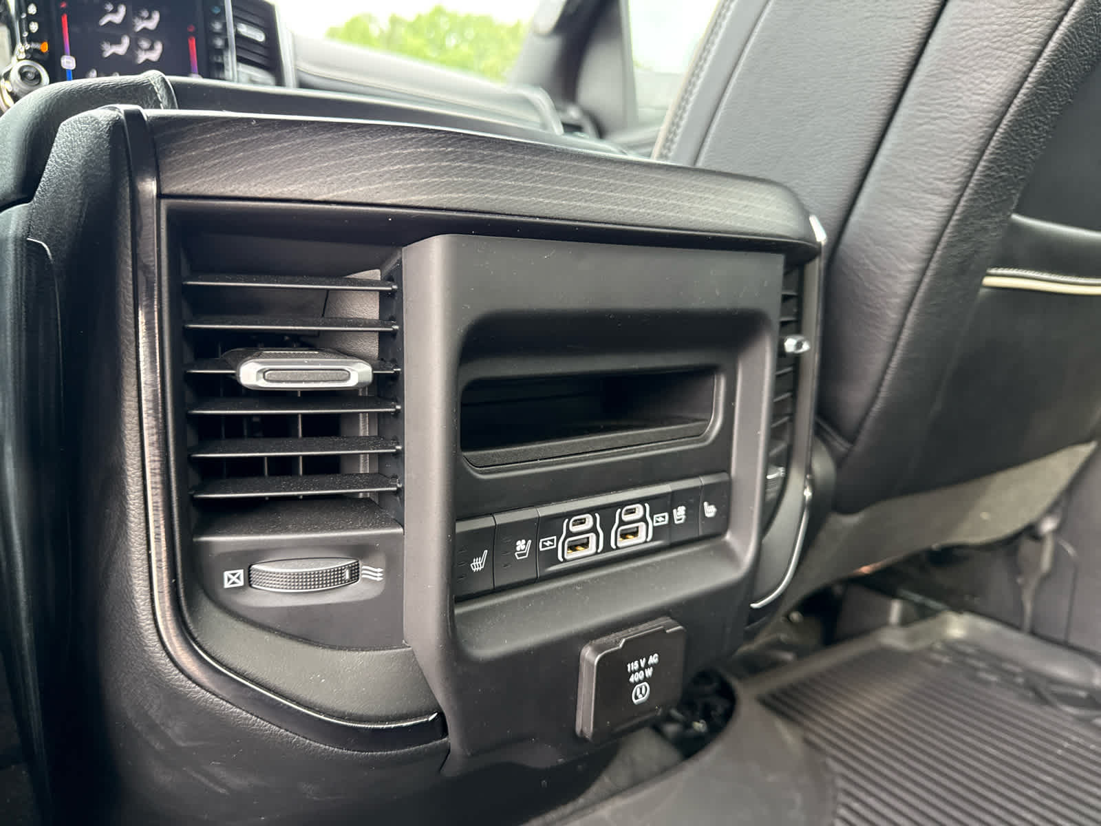 2024 RAM 1500 Limited Crew Cab 4x4 5'7' Box