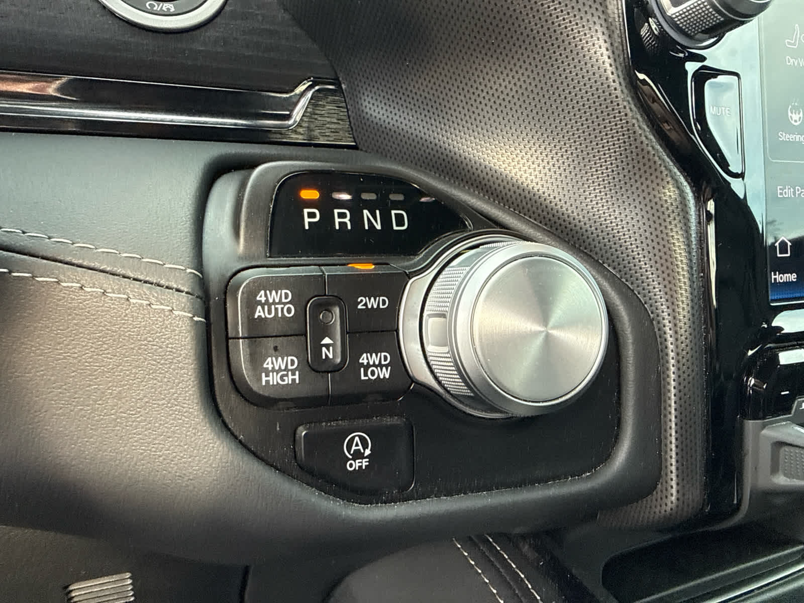 2024 RAM 1500 Limited Crew Cab 4x4 5'7' Box