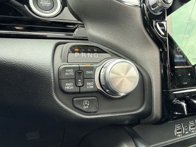 2026 RAM 1500 Laramie Crew Cab 4x4 5'7' Box