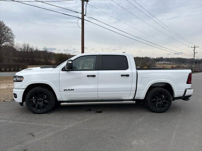 2026 RAM 1500 Laramie Crew Cab 4x4 5'7' Box