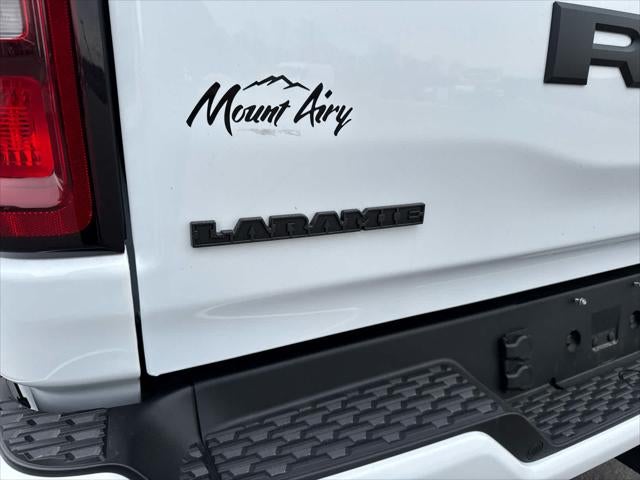 2026 RAM 1500 Laramie Crew Cab 4x4 5'7' Box