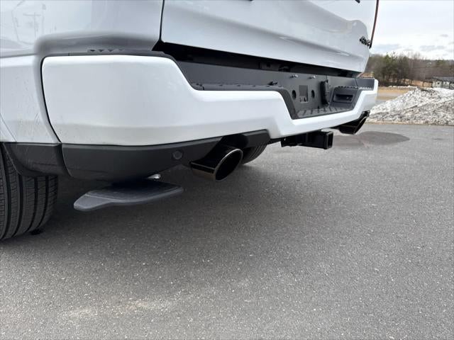 2026 RAM 1500 Laramie Crew Cab 4x4 5'7' Box