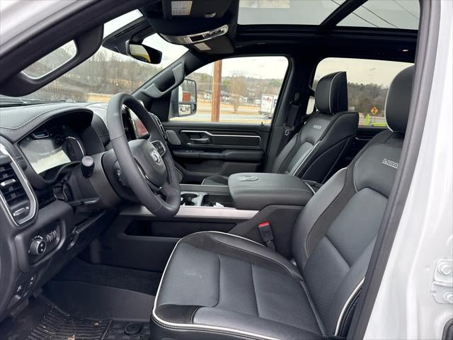 2026 RAM 1500 Laramie Crew Cab 4x4 5'7' Box