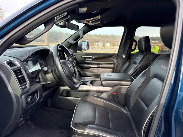 2024 RAM 1500 Laramie Crew Cab 4x4 5'7' Box