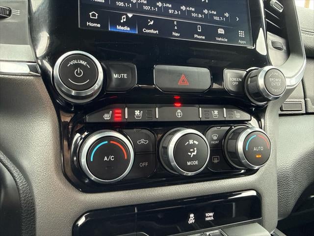 2024 RAM 1500 Laramie Crew Cab 4x4 5'7' Box