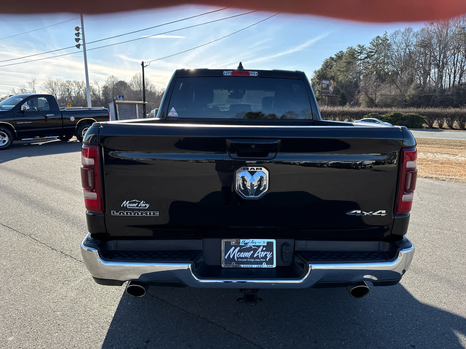 2024 RAM 1500 Laramie Crew Cab 4x4 5'7' Box