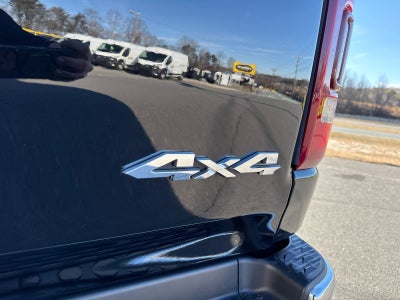 2024 RAM 1500 Laramie Crew Cab 4x4 5'7' Box