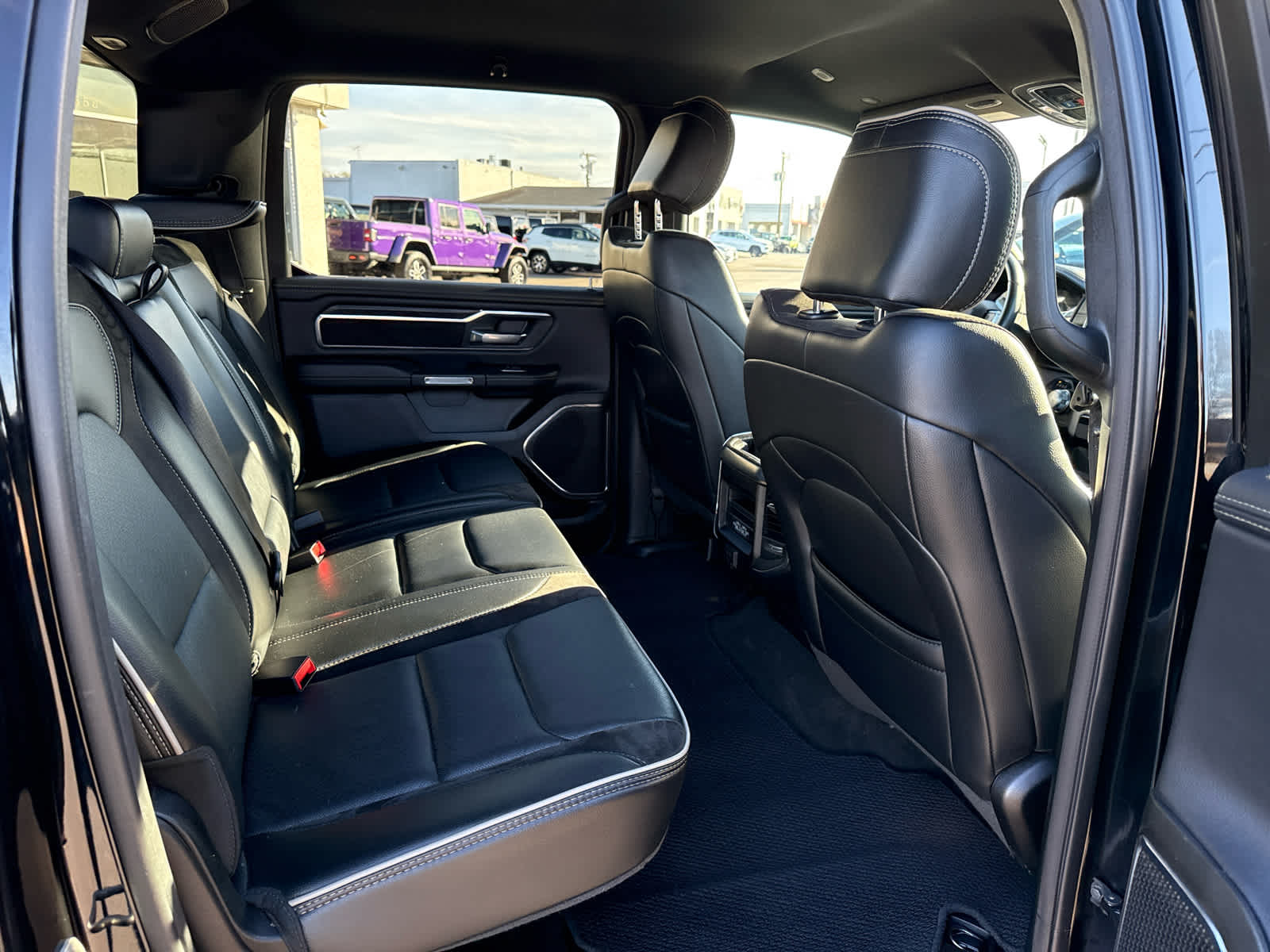 2024 RAM 1500 Laramie Crew Cab 4x4 5'7' Box