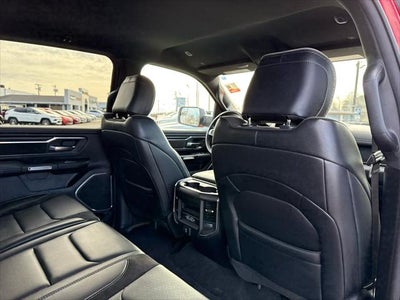 2024 RAM 1500 Laramie Crew Cab 4x4 5'7' Box