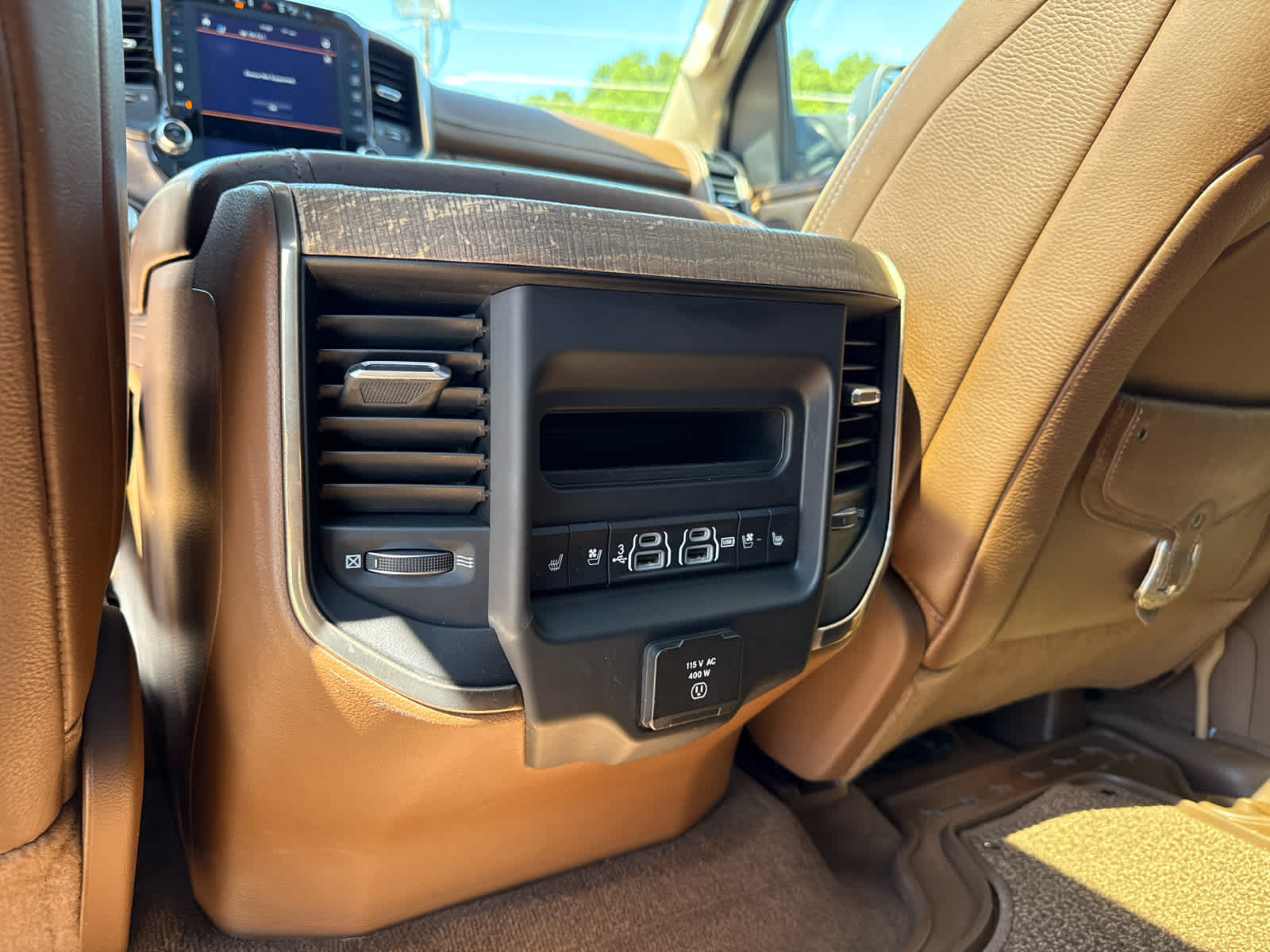 2020 RAM 1500 Laramie Longhorn Crew Cab 4x4 5'7' Box